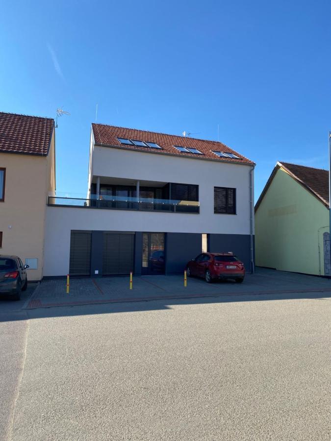 Apartman Astrid 4 Mikulov Exterior photo